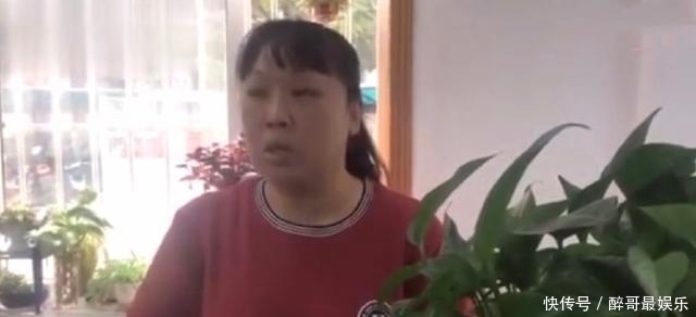  老人|87岁老人在宾馆一住两年，打开房门景象让人无语，酒店撵不走他