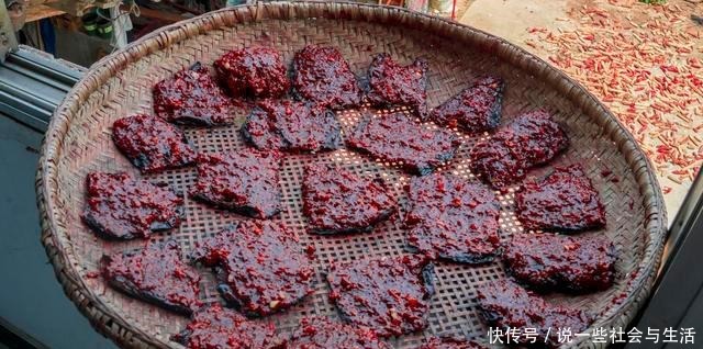 简单|教你在家晒茄子干,1次晒6斤不够吃,做法简单,放12个月不坏