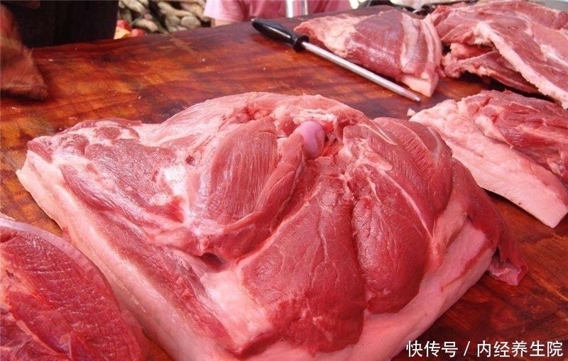 内行人|肉贩子为何不停用抹布擦猪肉，内行人说出“猫腻”，看完涨知识了