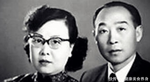 回国|汉奸夫妻在美国发了财,回国看老战友,老战友一句话堵的他们离开