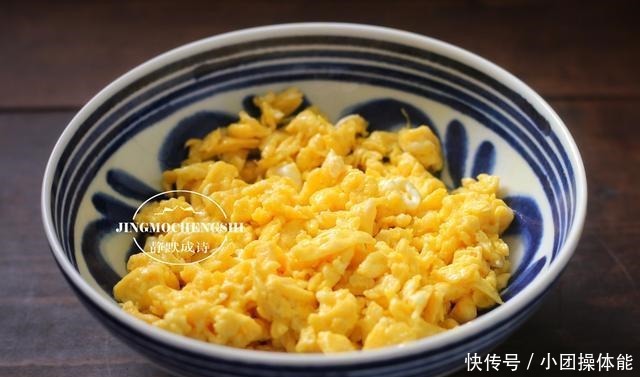 炸酱面|北方人都爱的打卤面,不放青菜一样好吃,比炸酱面吃着还过瘾