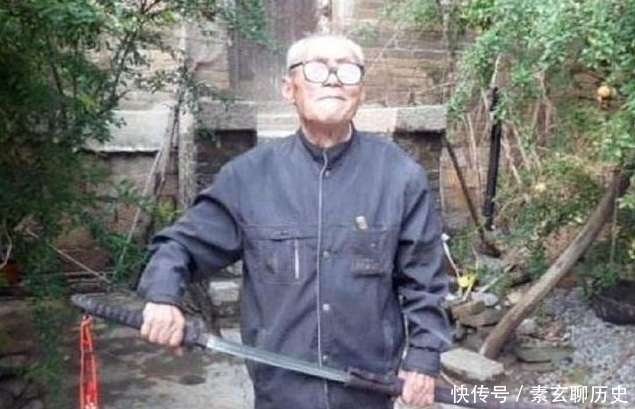  博物馆|抗战老兵缴获一把日本军刀，日本欲出3千万买回，现今珍藏博物馆