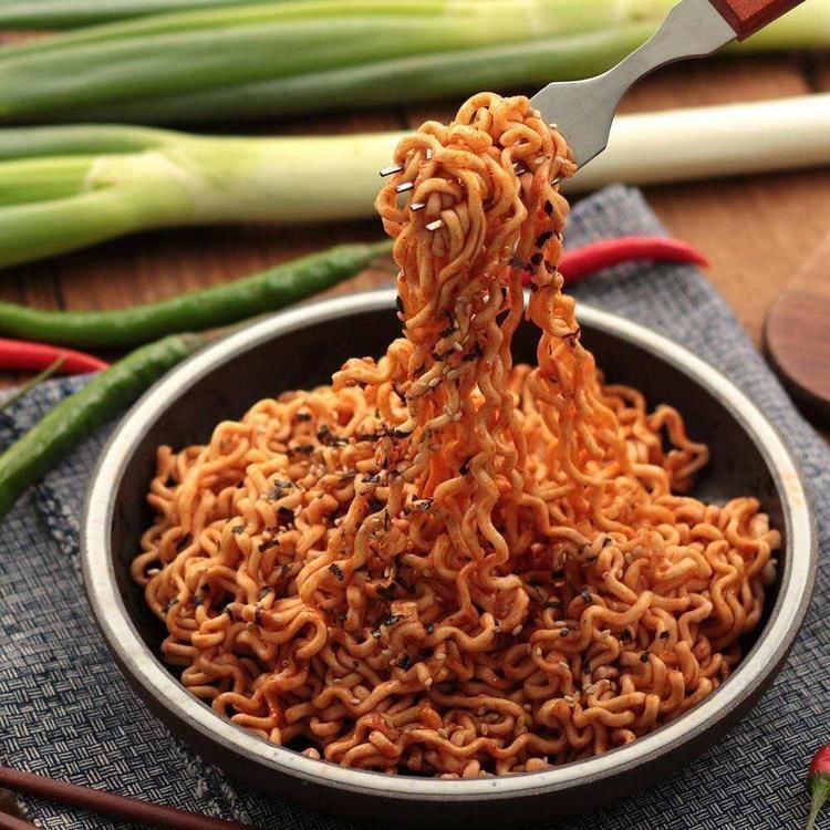 非洲人|中国商品“虏获”非洲人芳心,成“炫富”资本,还是女性择偶条件