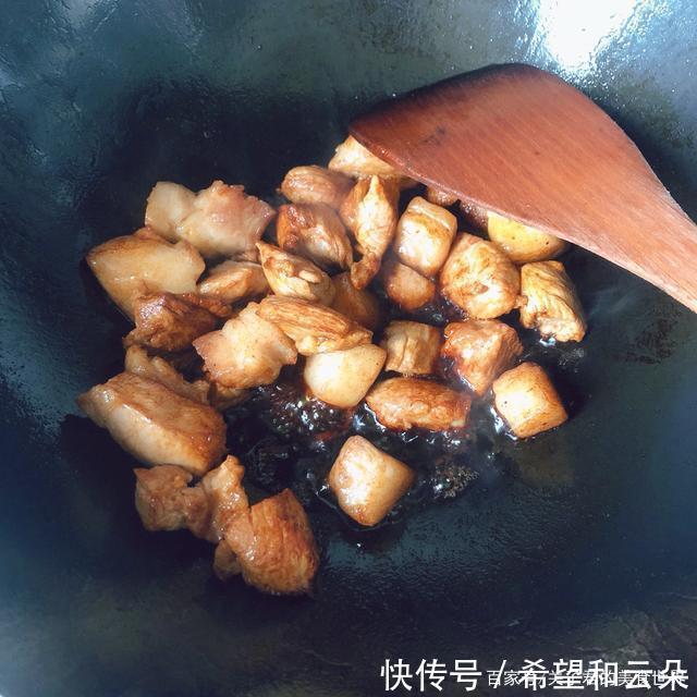 红烧肉|入秋后,养膘要多吃它,开胃好吃易下饭,简单煮一煮,香浓又美味