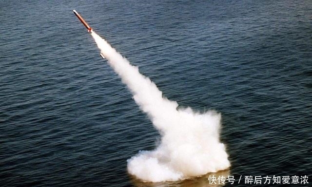  洲际导弹|潜射洲际导弹发射时，为什么要从水下30米左右发射？