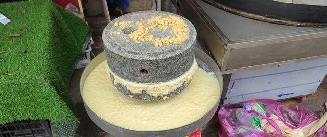 玉米饼|美味的玉米饼,新鲜的玉米糖浆烘焙,非常美味