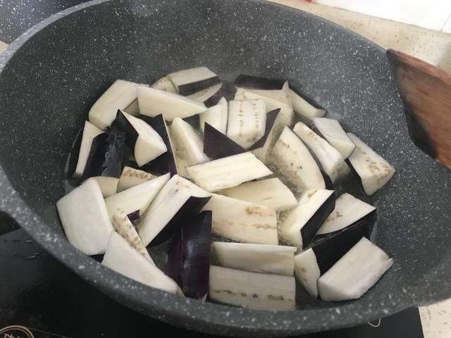 要命|吃对茄子是养生,吃错茄子是要命,2种错误的吃法,最好避开
