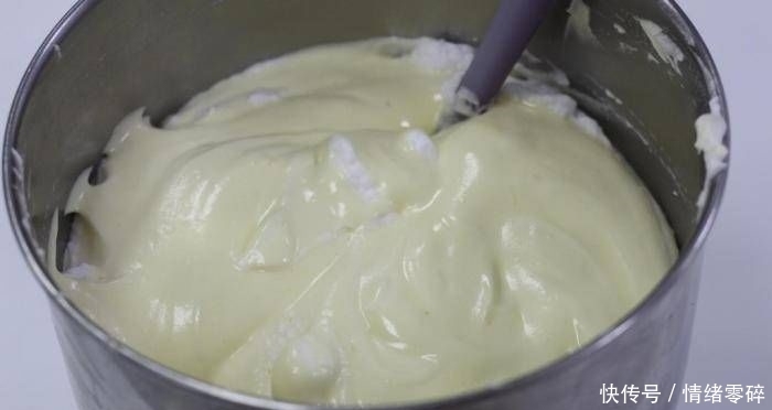 搅拌好|浮云卷:蛋糕可以在家里做,味道超嫩!