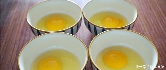 圆嫩|荷包蛋我只服这种做法,个个圆嫩不粘锅又好吃!营养又美味