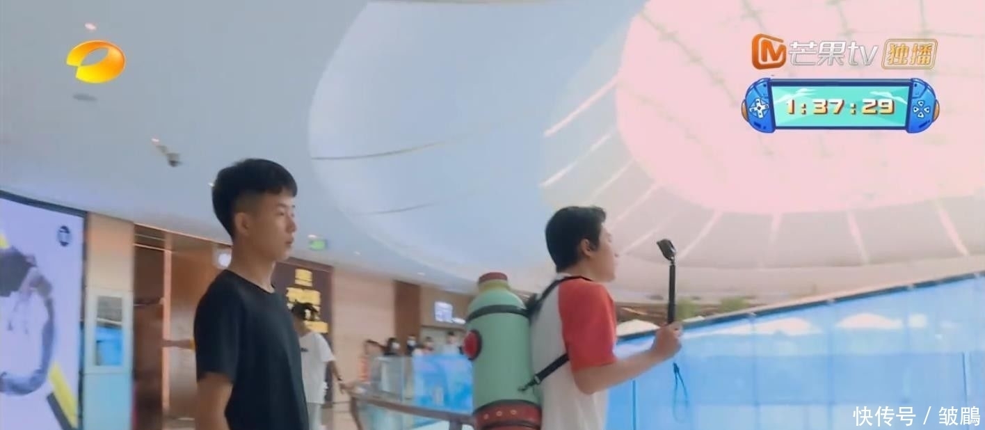 综艺|今年最好笑的综艺!胡军杨洋领着一群男人天南海北地玩捉迷藏