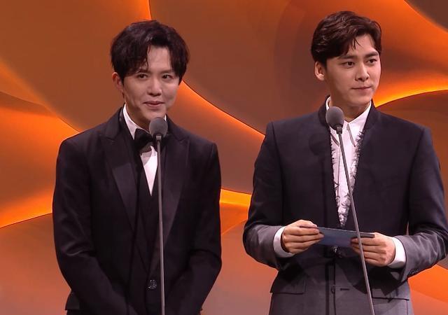 白皙|金鹰奖女星高清同框照:赵丽颖白皙完胜谭松韵,宋茜状态不如陶虹