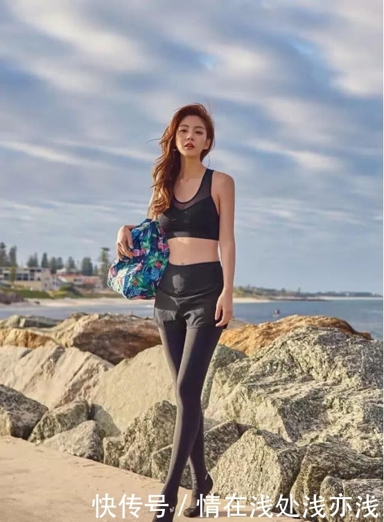 底裤|小姐姐身穿打底裤!轻松衬托出性感身材!