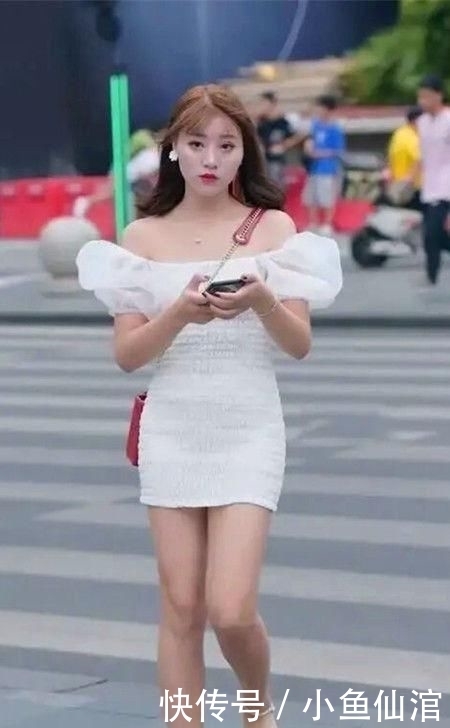 凉时尚的美感|街拍,美女白色裙装展示优雅女人味,雍容的气质与众不同