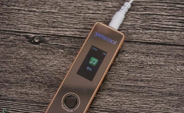 垃圾|比索尼便宜十几倍，这种白菜价录音笔好用吗？网友：简直是垃圾