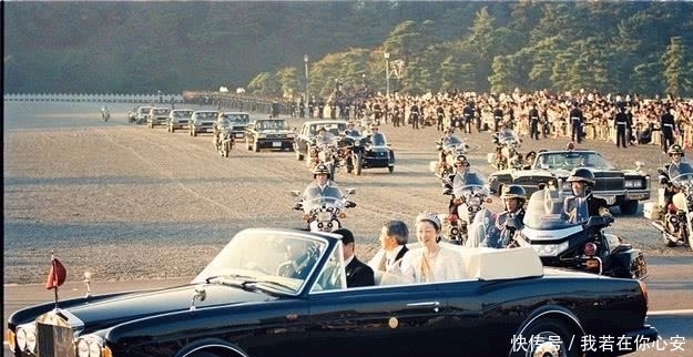 损坏|日本天皇90年买的劳斯莱斯,现已无法启动,损坏原因让人无语!