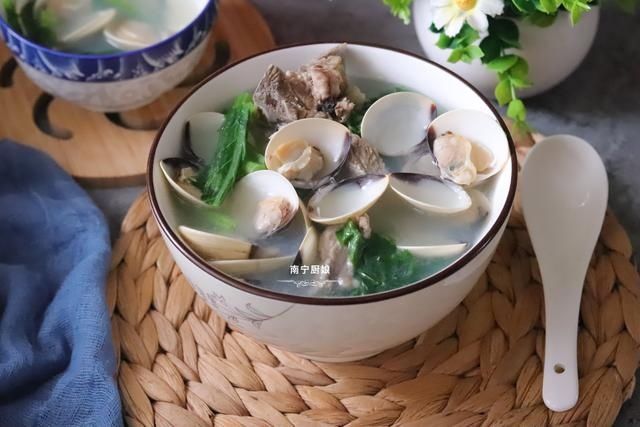 可惜|春天这菜是个宝,3块钱1斤,钙含量是牛肉的32倍,不吃太可惜了!