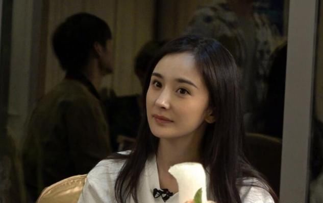 正确|《密室大逃脱》恐怖变喜剧,邓伦被杨幂嫌弃,怎么正确的爱很重要