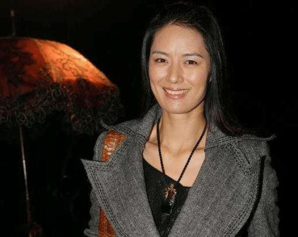 成名|她曾被称是中国第一美女,嫁大15岁央视导演,成名后离婚当老板