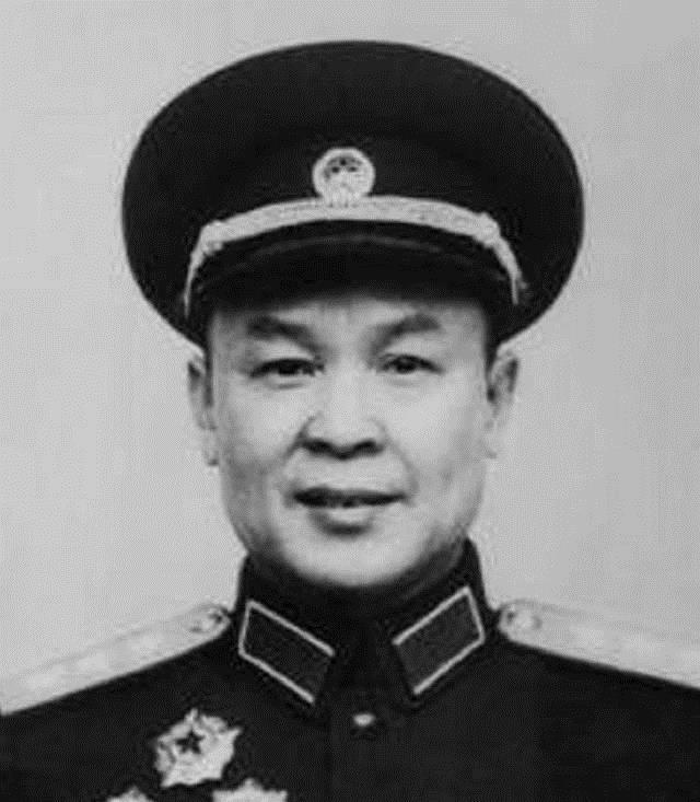 胡志明提名韦国清为上将引发的上将名单变动