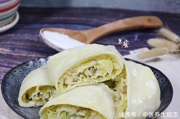 过瘾|这面点,比包子简单,比馒头好吃,一卷一蒸,吃得过瘾
