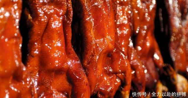 不片|吃烤鸭时上面明明还有肉,师傅却不片了,你可以用一句话回复他!