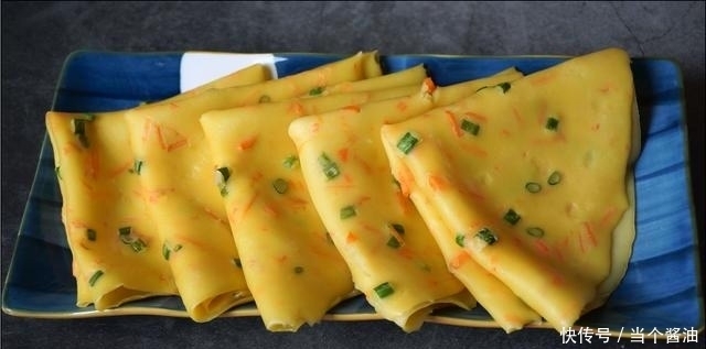 面粉|早餐别出去买了,4个鸡蛋1碗面粉,5分钟做好早餐,懒人必备