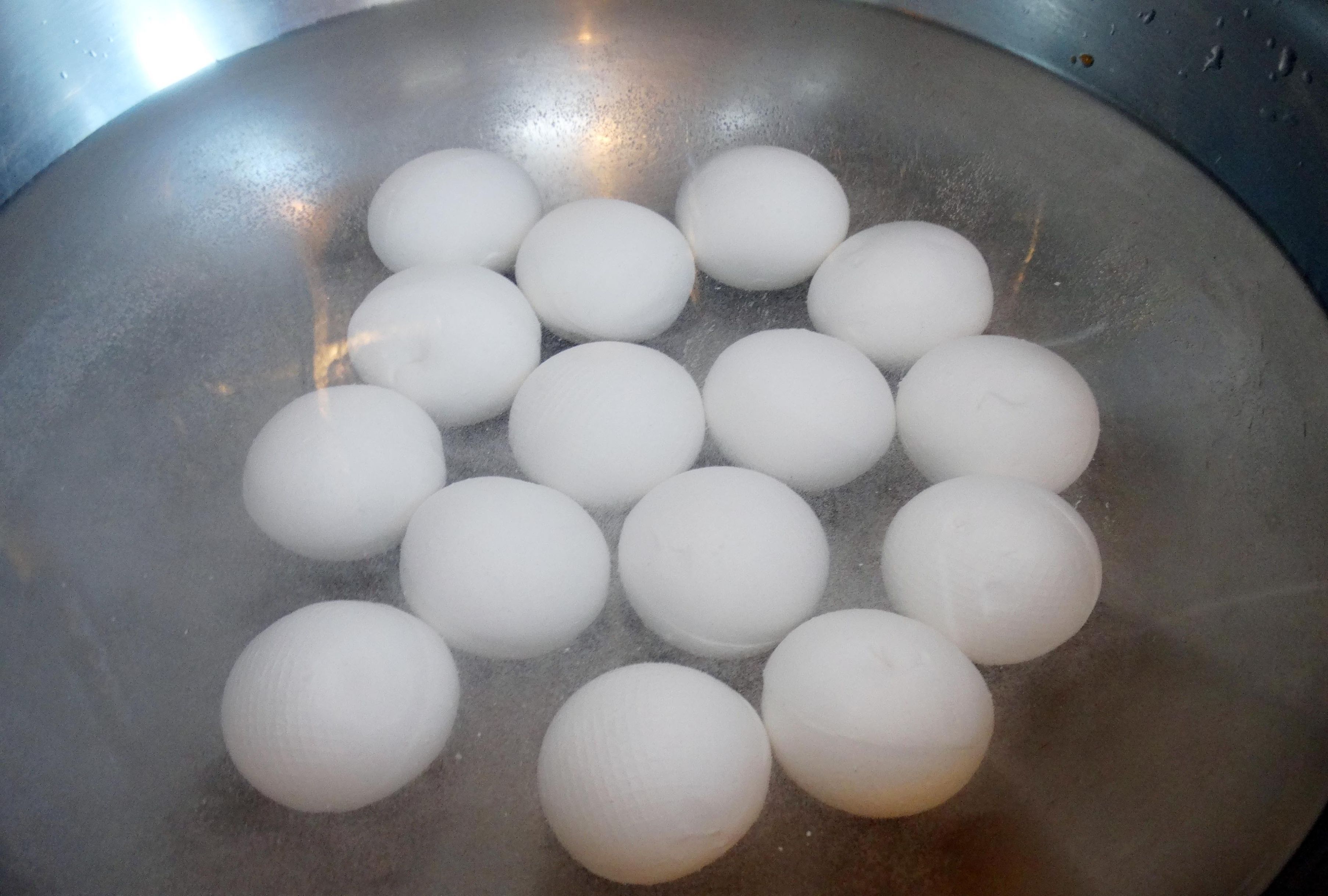 油锅|炸汤圆,直接下油锅炸大错特错!少了这2步,汤圆粘连,还会爆裂