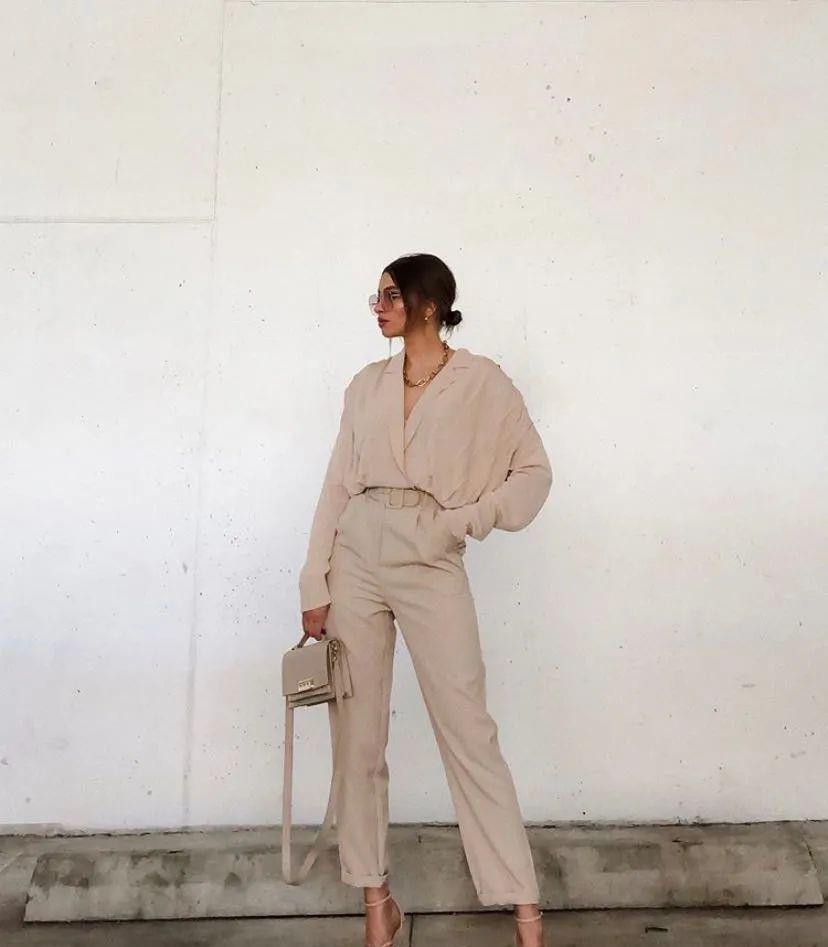  纸袋|衬衫+纸袋裤=今夏巨in混搭，美到不像话！