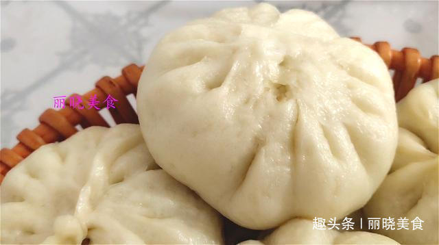 韭菜碎|蒸包子,牢记不要直接上锅蒸,诀窍告诉你,包子松软好吃,不塌陷