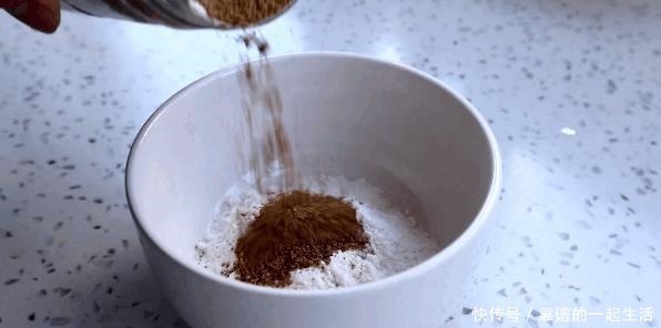 酱料|路边8块一斤的酱香饼,你不知道的秘制配方都在这,学会能开店了