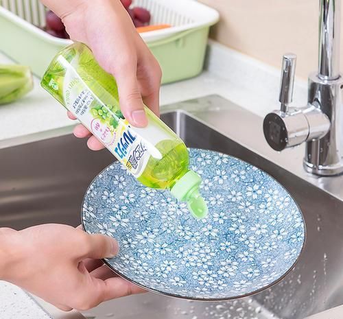  洗碗|洗碗不要用洗洁精了，保洁阿姨用这个东西代替，去污快还不伤手