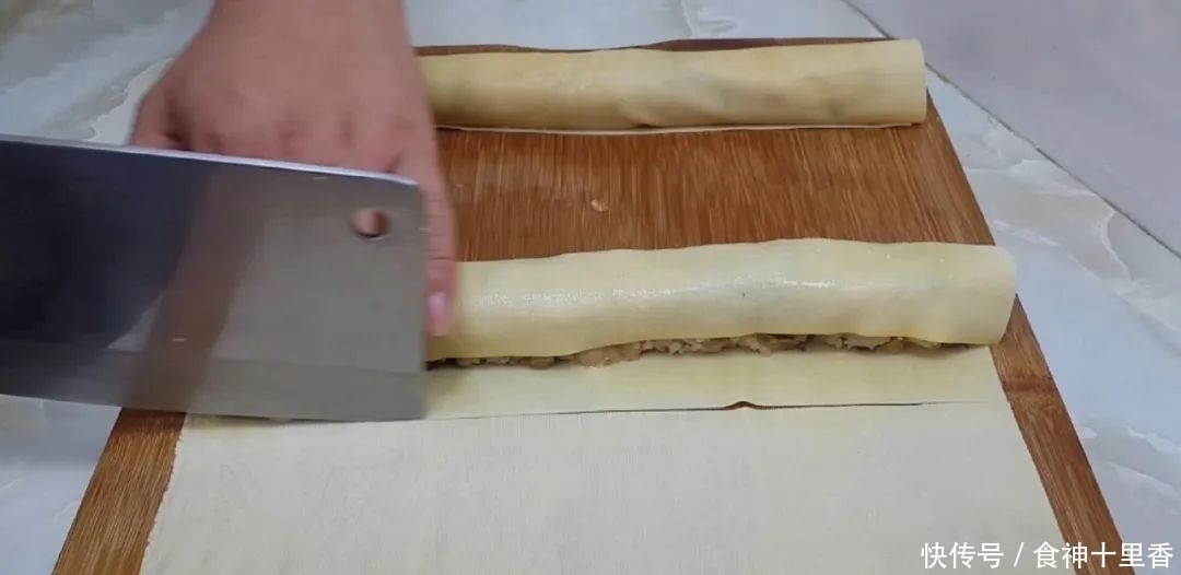 孩子|糯米又出新吃法,加2把红枣,个个焦脆又软糯,出锅孩子抢着吃