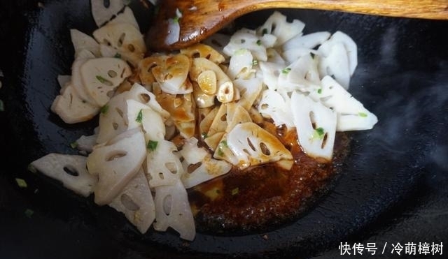 道菜|这道菜食材简单,价格实惠又养人,是秋季不能错过的一道美食