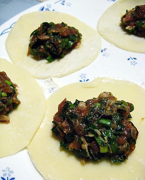 大错特错|包韭菜饺子,直接拌馅是大错特错,多加1步,韭菜翠绿,还不出水