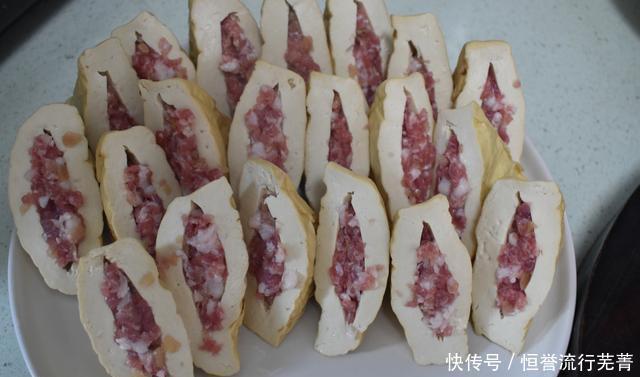 酿豆腐干|吃豆干,我家最爱这做法,加点肉馅越吃越香,吃了二十多年都不腻