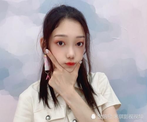 希林娜|陈卓璇自我介绍时,抢希林娜依高的台词,开始在《创3》正面挑战她