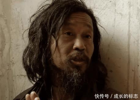 沈巍|沈巍网上直播书法,字迹力透纸背,书法堪比王羲之再世!