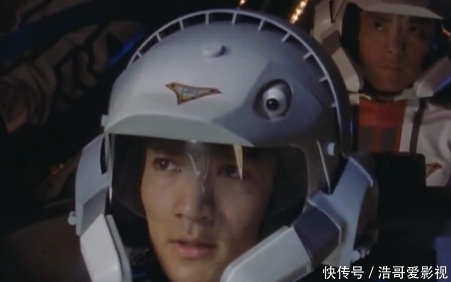  迪迦|迪迦奥特曼：大古变身时为何没有人发现？多亏有这个机器才能隐瞒