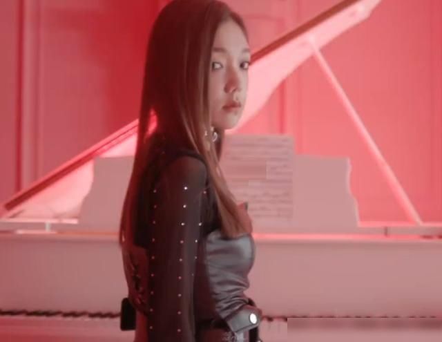 赵粤|硬糖少女首支MV造型希林高冷,赵粤电玩少女,nene厉害了