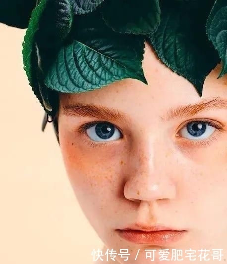  皮肤|常戴口罩一不小心惹上痘痘和起皮？打响紧急护肤战！