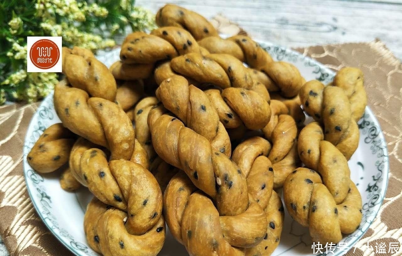 发面|麻花自己做,无添加,不用发面,两手一搓,做法简单更好吃