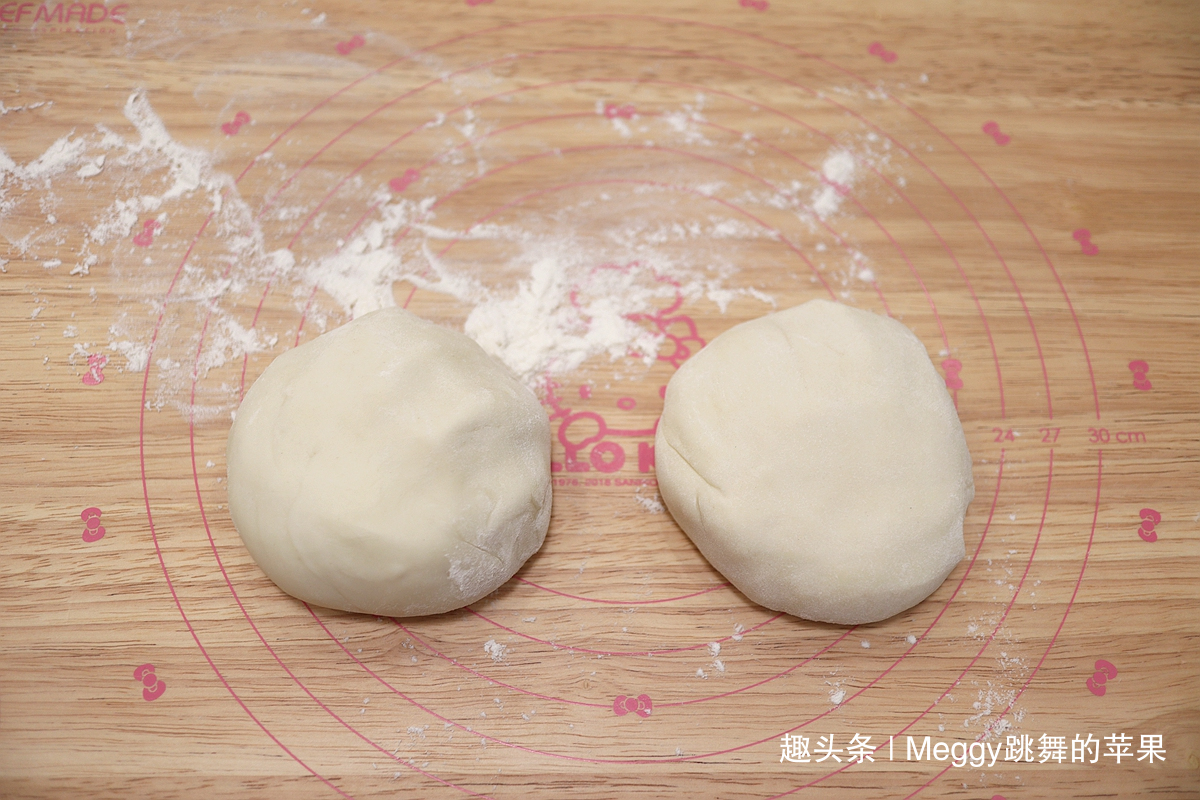 中筋面粉|别争了!外酥里嫩的葱花饼,凉水还是热水揉面跟我学,全会了