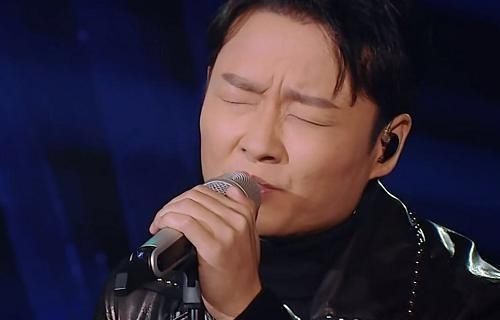 曾一鸣|曾一鸣奇袭萧敬腾失败,谁注意华晨宇对他的评价这一趟值了