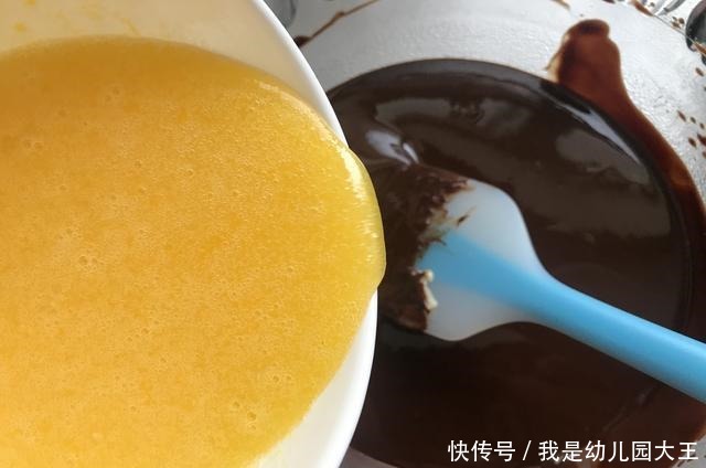 口感|教您高颜值、超赞口感的甜点,焦糖饼干布朗尼的实用家庭做法!