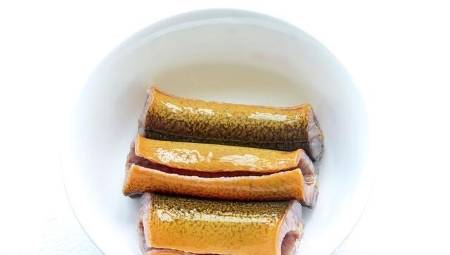 野生|大爷被黄鳝咬后进医院,还真不能怪黄鳝,它才是受害者