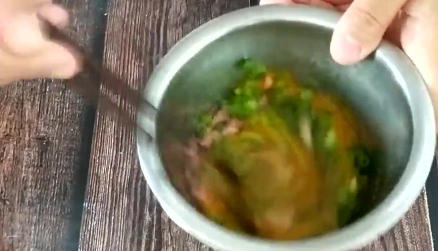 好吃|分享发面大饼的好吃做法,外皮酥脆,蛋香十足,老人孩子都爱吃