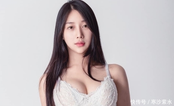 柔美|精妙搭配:紧身打底裤尽显街头女神范儿,彰显柔美气息!