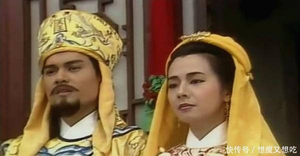 享受|在美女群享受11年,曾国潘疑惑,“他在干什么”,这仗能赢!