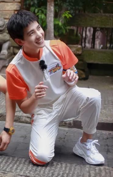 嘉宾|第一次见一档综艺40分钟无嘉宾镜头,《元气满满的哥哥》真的绝了