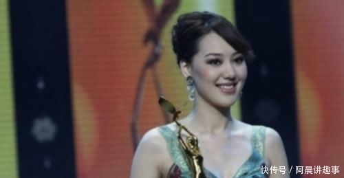 主持人|央视主持人王冠拍戏出道,搭档李咏红极一时,如今为何没有消息?